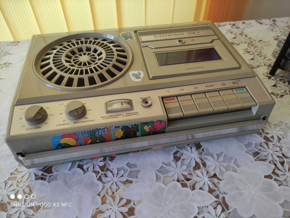 Касетофон легнал перфектен-60лв.