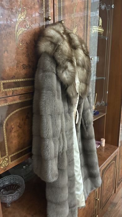 Шуба норковая с капюшоном