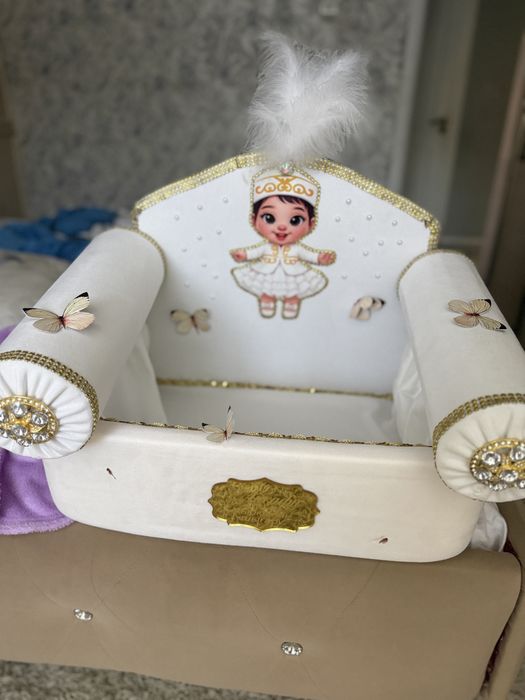 Трон тойбастар калжа