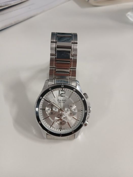Часы касио  механически