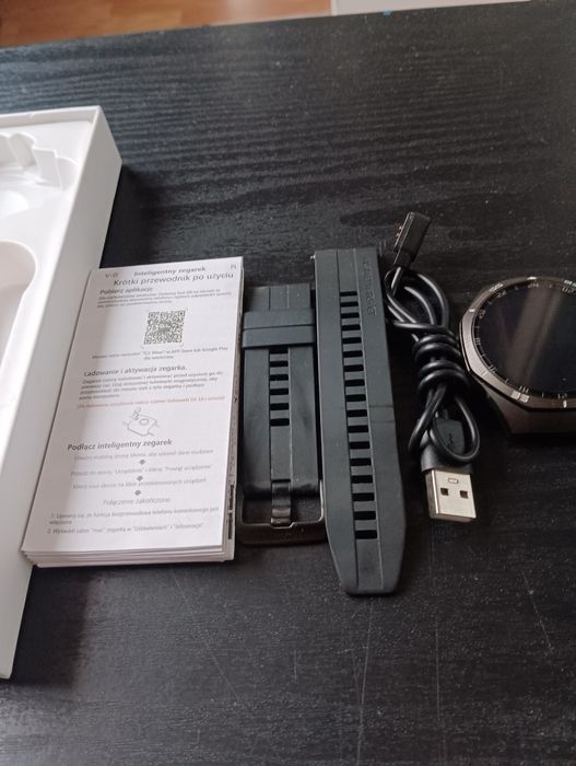 Здравейте продавам смарт часовник състояние използван