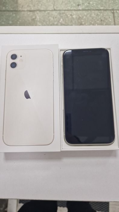 Iphone 11 в отличное состояние