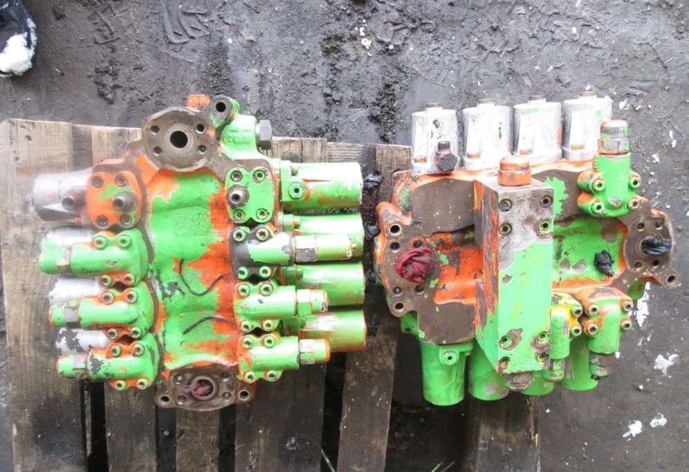 distribuitor hidraulic atlas 1602