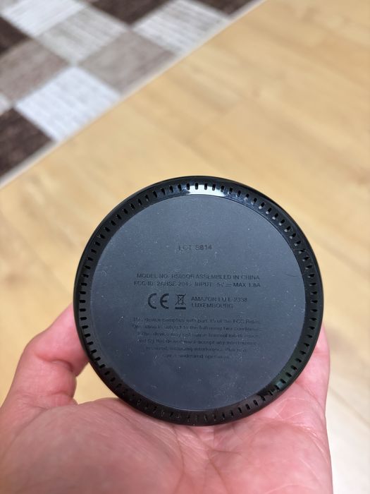 Vand Amazon Alexa, Echo dot generatia a 2-a - stare foarte buna!