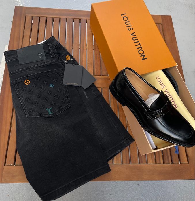 Pantofi de piele LV
