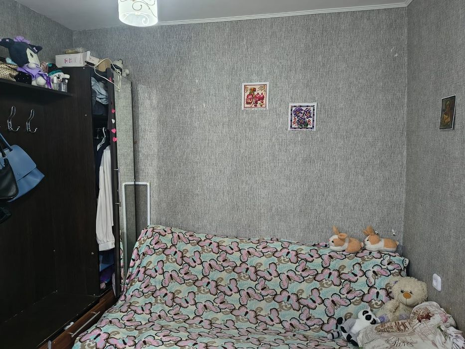Продам 4х комнатную квартиру