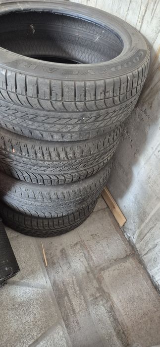 Продам 2 балона за 15000.