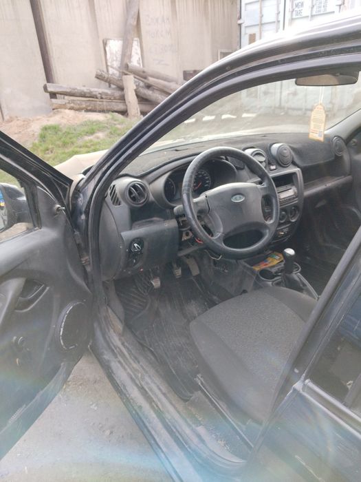 Продам Lada Granta 2013 года выпуска