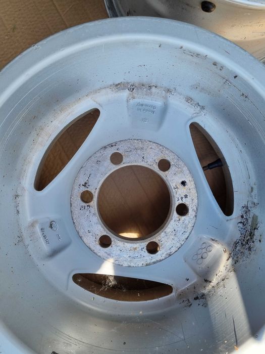 Лети джанти 15цола 6х139,7 ЕТ -20