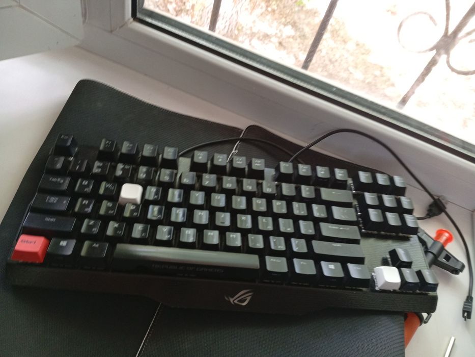 СРОЧНО! Asus Rog Claymore Core