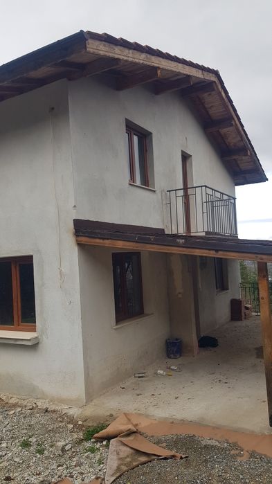 Продава къща в гр.Кюстендил,Гола Велика