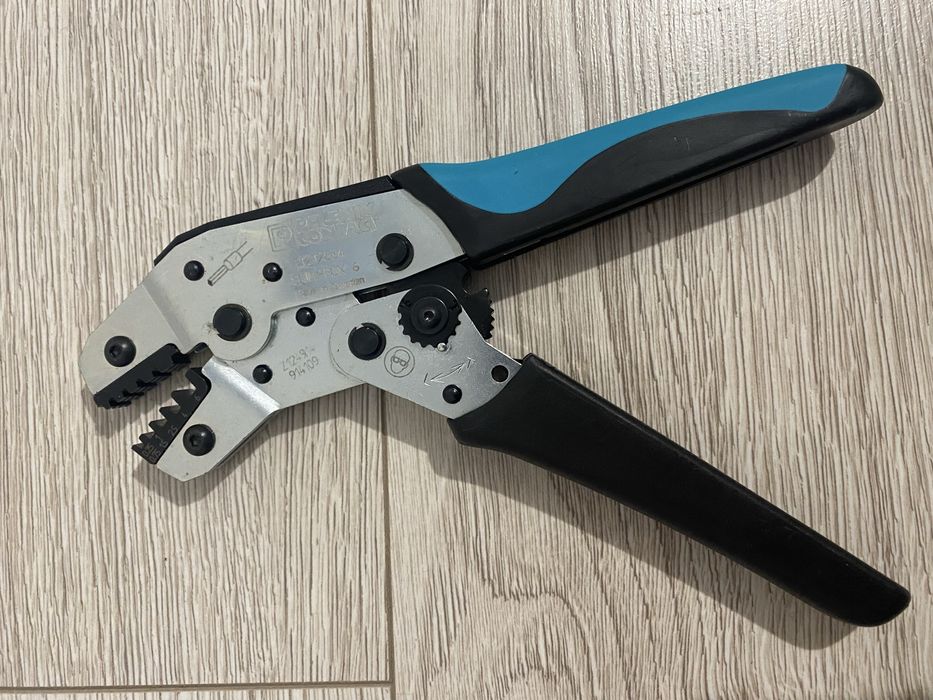 Cleste Phoenix Contact