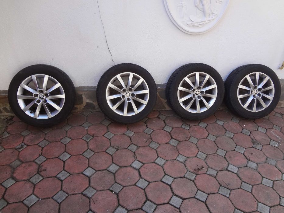 Roti SKODA de vara 205/55/16