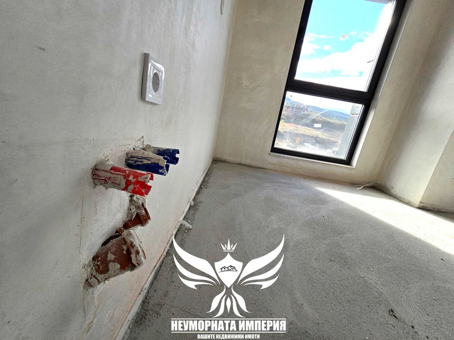 Продавам нов тристаен 93кв.м. 5ет. с гараж гр.Асеновград кв.Запад