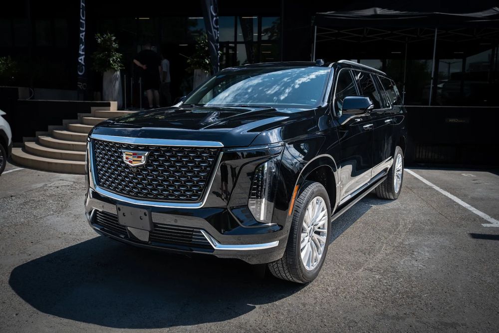 Cadillac Escalade Cadillac Escalade ESW LONG 2026 / 6.2 V8 / 4WD