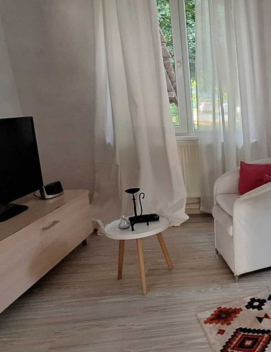 Дава се под наем Къща в Перник, Монте Карло - 90 кв.м за 408 € - Снимка #1