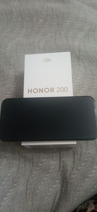 Продам телефон новый