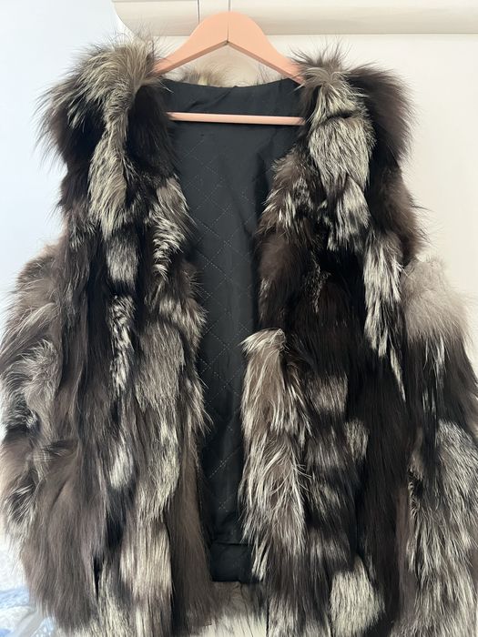 Дамски елегантен елек с пух