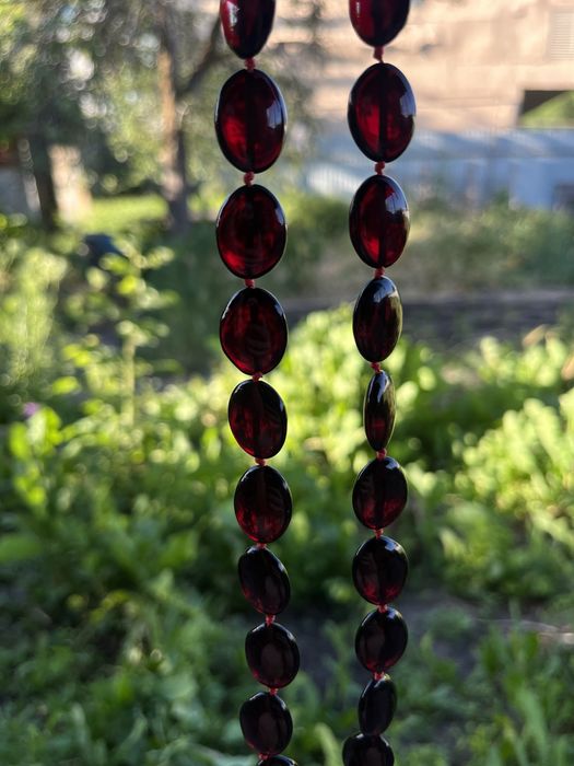 Янтарь вишнёвый натуральный