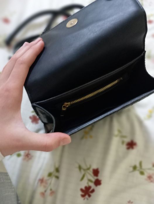 Черная сумочка, кожаная