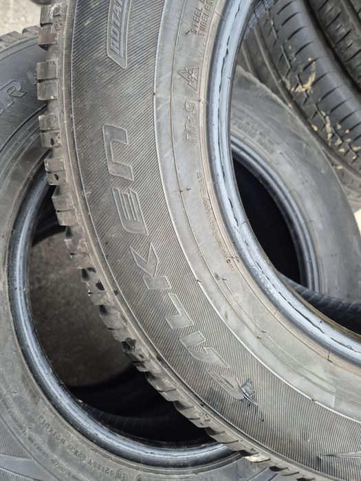 4бр. 215/70/16 Falken Eurowinter hs01 SUV зимни гуми