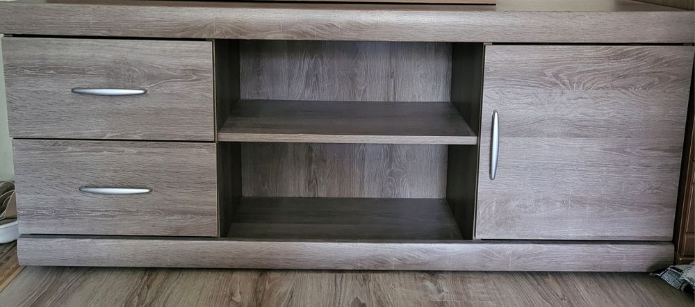 Продам подставку под телевизор