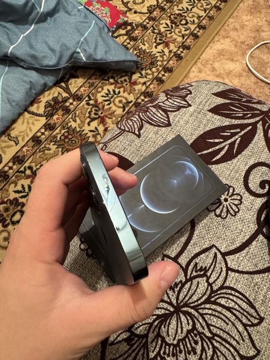 IPHONE 12 pro 256 gb 77%