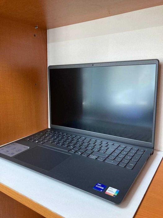 Laptop Dell Inspiron 15 3530 - Cod 125029