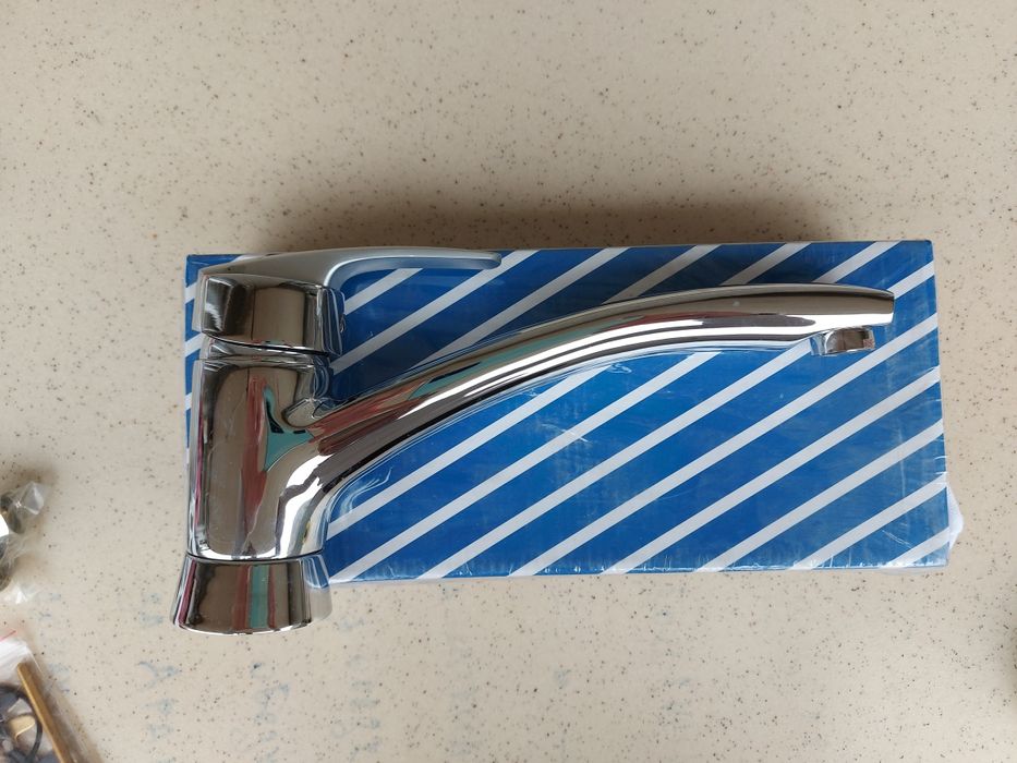 Стоящ смесител за кухня FITto