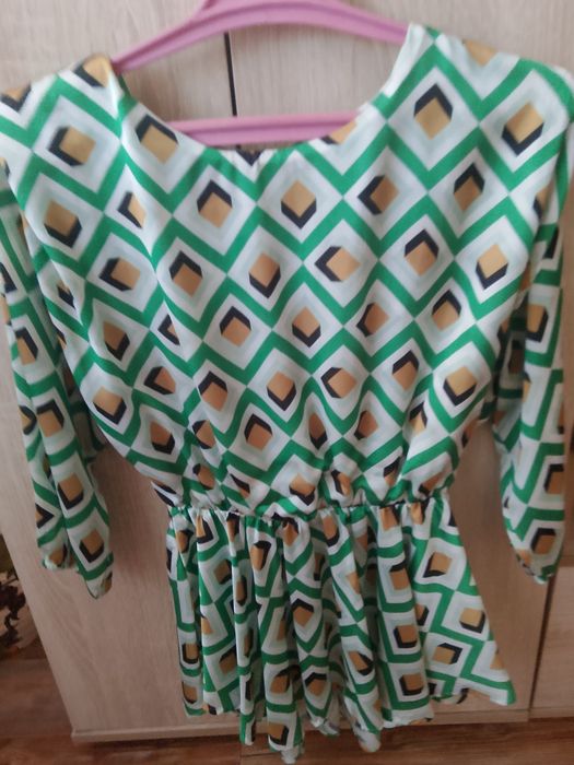 Продам блузку состояние отличное