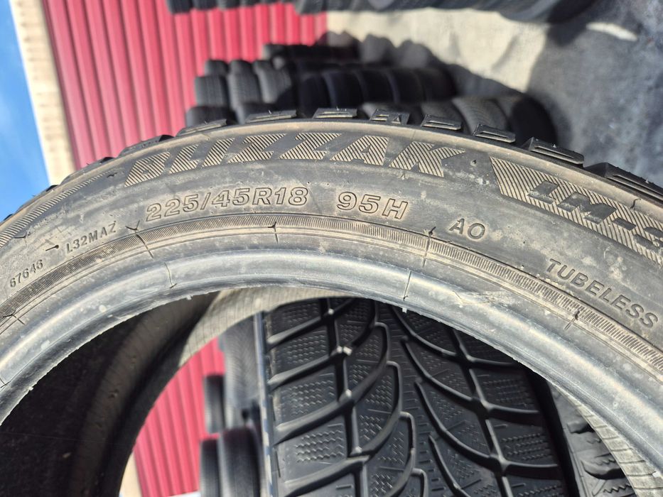 2 Anvelope M+S IARNA - 225/45/18 95H - Bridgestone Blizzak - Stare F BUNA - DOT 2022 !