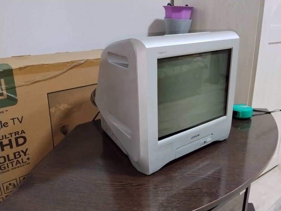 Телевизор Sony .