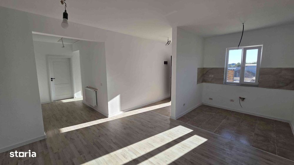 Casă nouă cu 4 camere