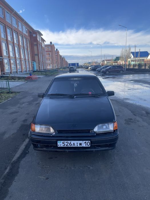 Продаю машину ваз 2115