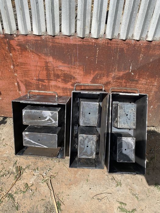 Vând matrițe de bolțari