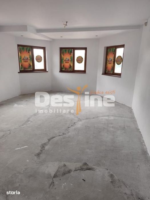 Spatiu comercial Baicoi