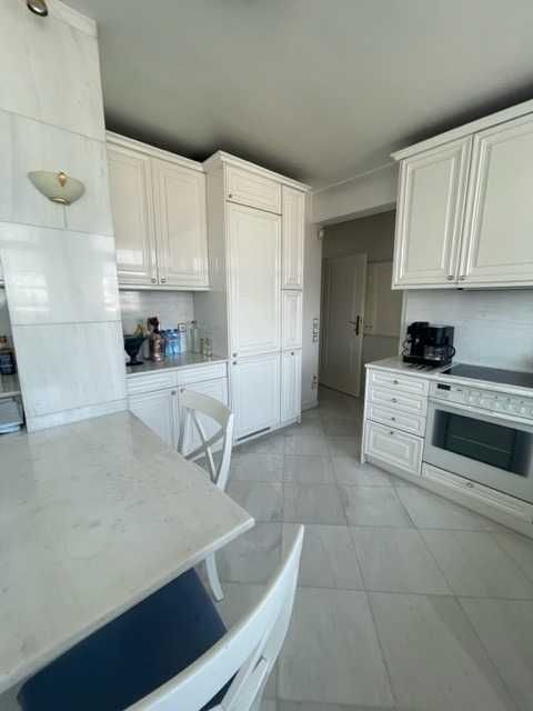 Дава се под наем Тристаен апартамент в София, Кръстова вада - 100 кв.м за 325 € - Снимка #3