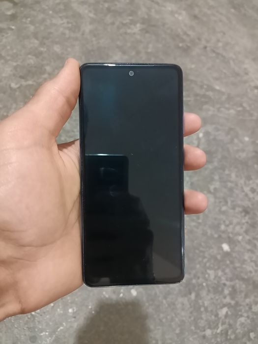 Samsung A 52 holati ideal, hamma joyi radnoy, usto kurmagan.