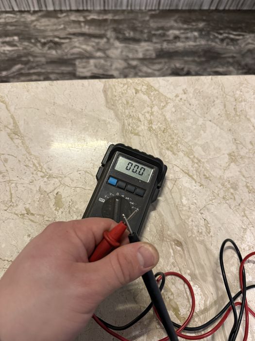 Професионални измервателни уреди (мултицети)