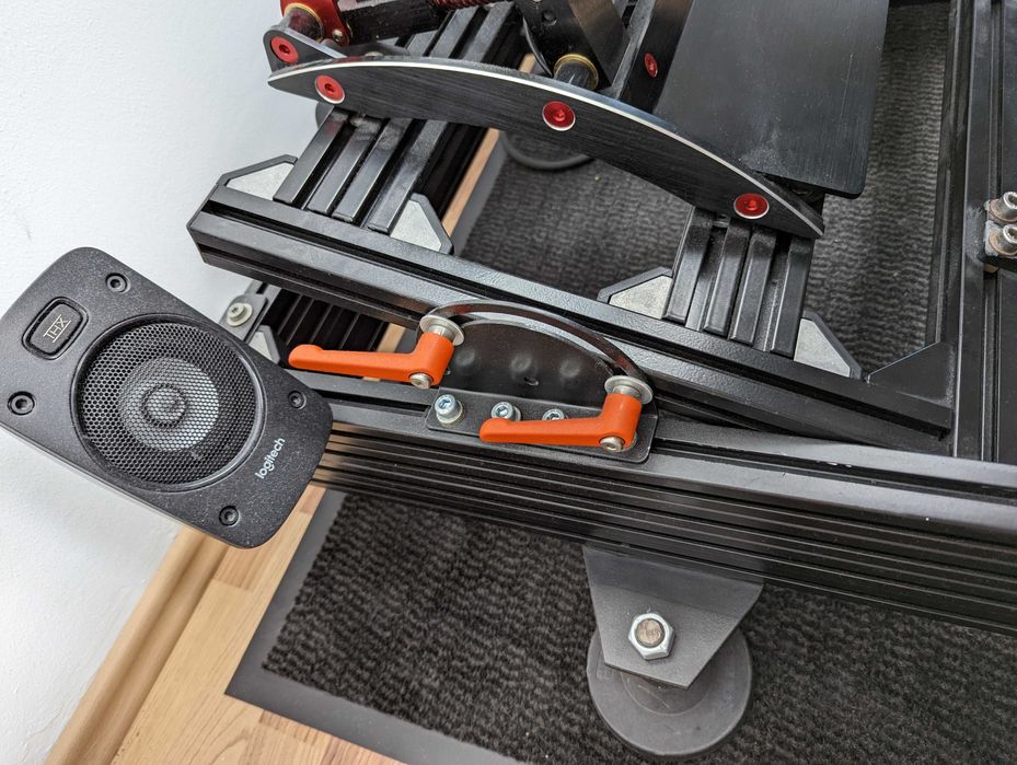 simracing simulator cadru gaming fanatec