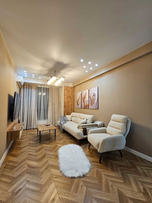 Продажа классной двушки в центре.