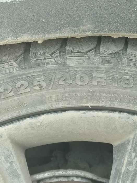 Колеса в сборе 225/40/18 5/100