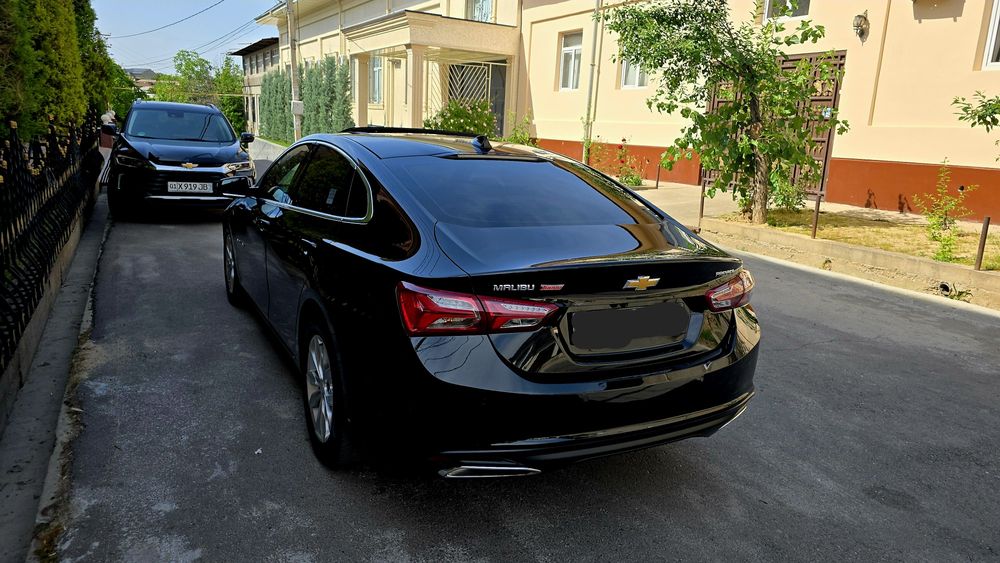 MALIBU 2 PREMIER 2022/23 2000$ navort ketgan Kiraska top toza idyal