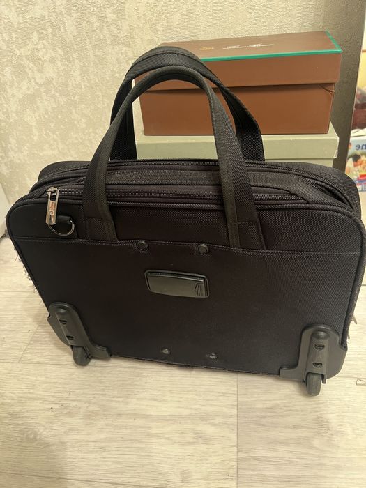 дорожная сумка,  чемоданчик для стюардесс