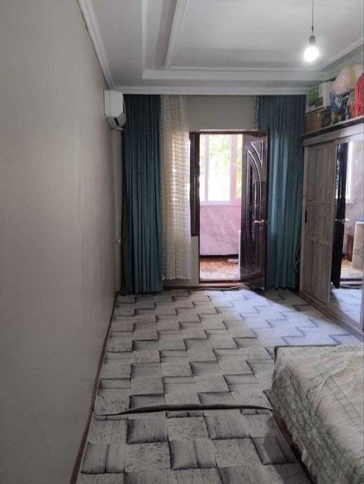 Срочно Продаётся  1-х комнатная Квартира  в Чирчике