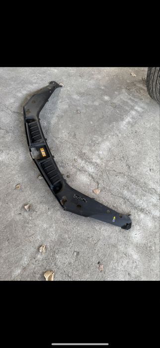 Понель на телевизор Ml Gl w166 с 2013 года.