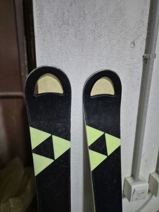 Vând schiuri Fischer Rc4  SC