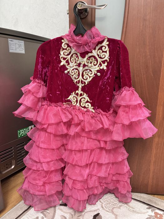 Казахский национальный костюм для девочки