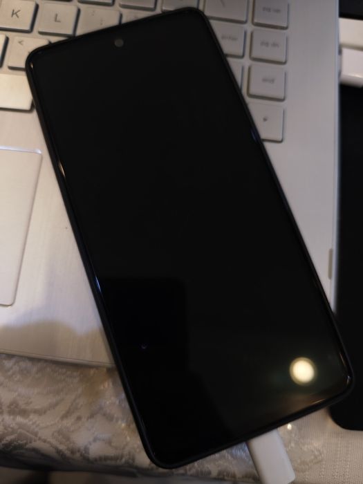 Galaxy A52 128GB в идеальном состоянии