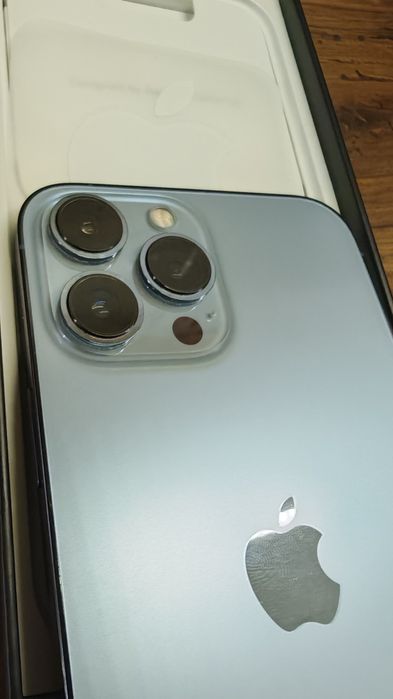 Iphone 13 pro max 512gb светло син